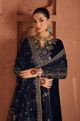 Iznik IV-66 velvet shirt with embroidery dupatta